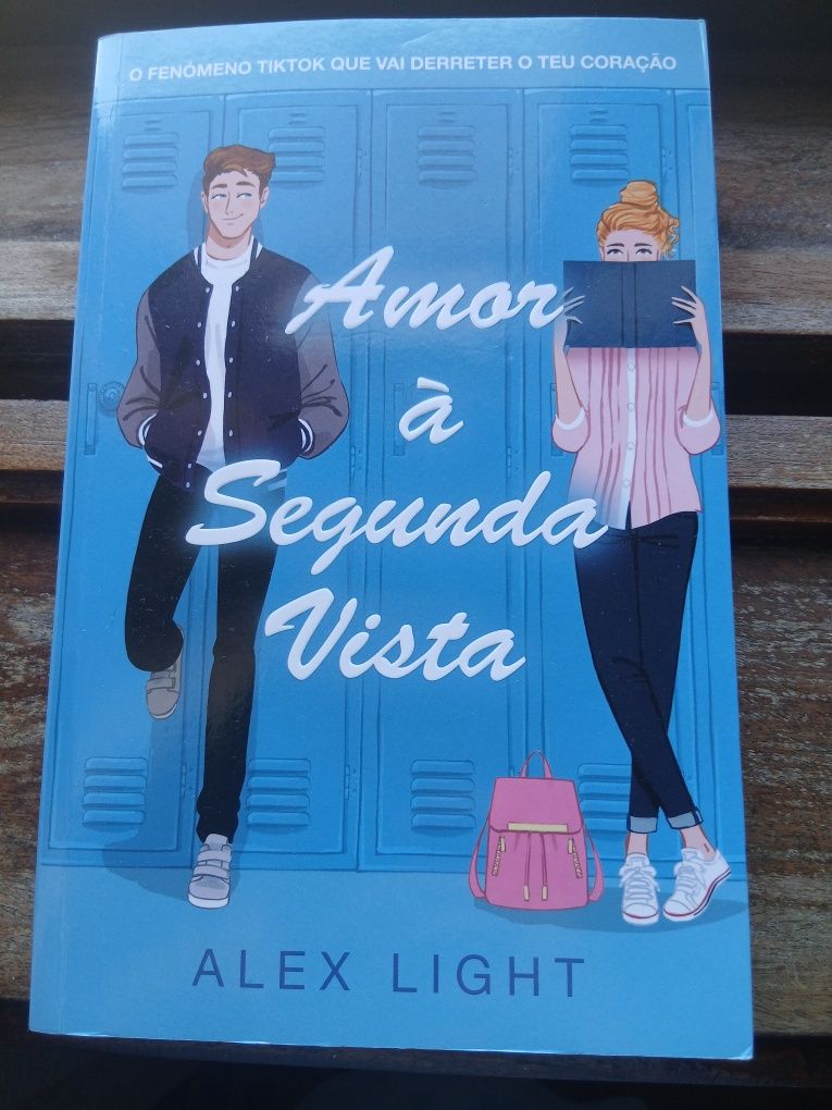 Amor à Segunda Vista de Alex Light