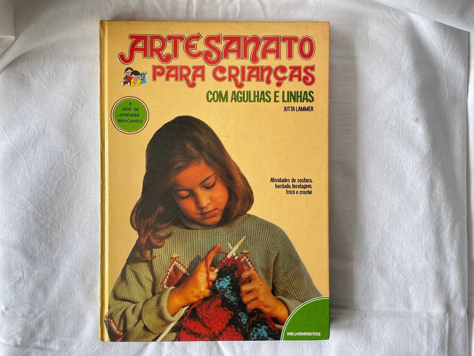 Colecção de livros "Artesanato para crianças"