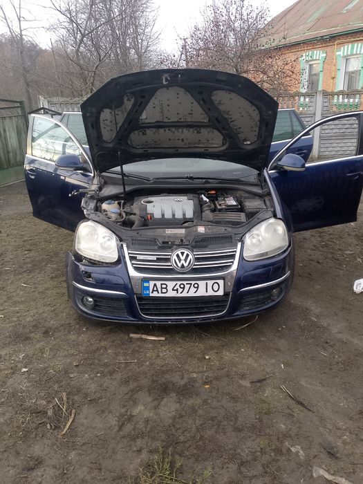 Продам гольф 5 ..