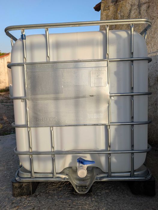 Cubo 1000 litros Contentor deposito