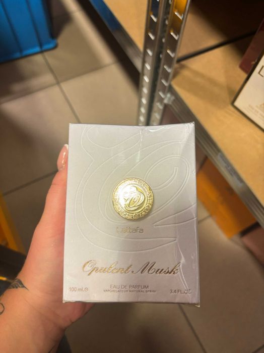 Lattafa Opulent Musk EDP zgniecione opakowanie
