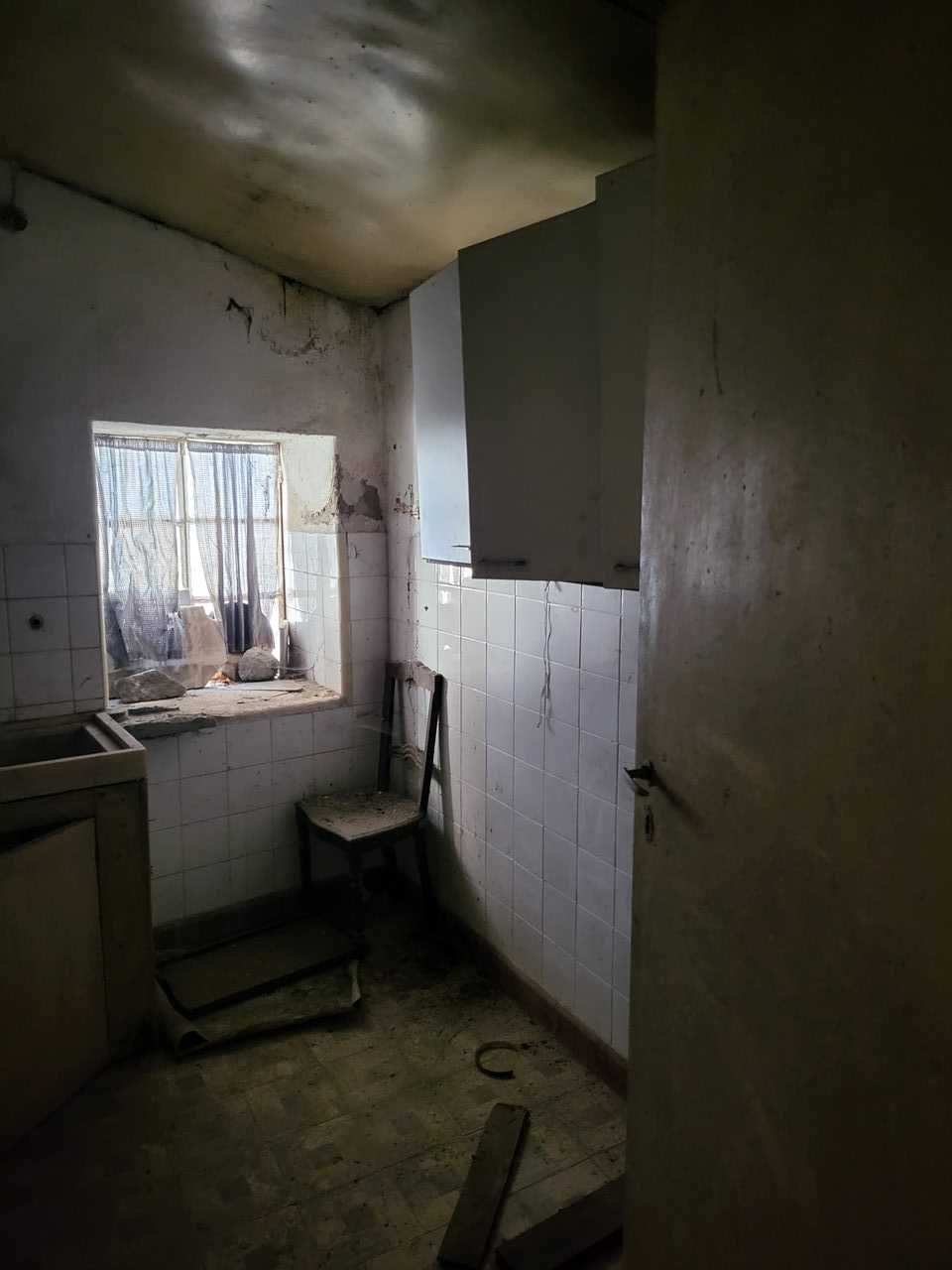 Prédio com terreno em Melo (Gouveia)
