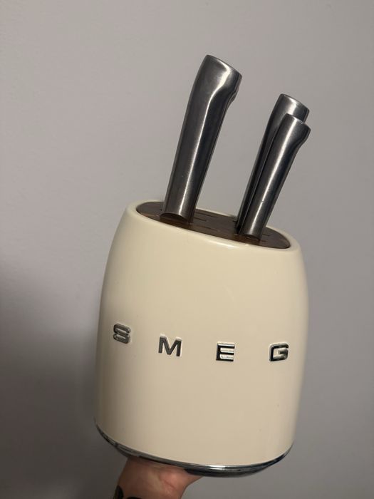 Conjunto de facas Smeg