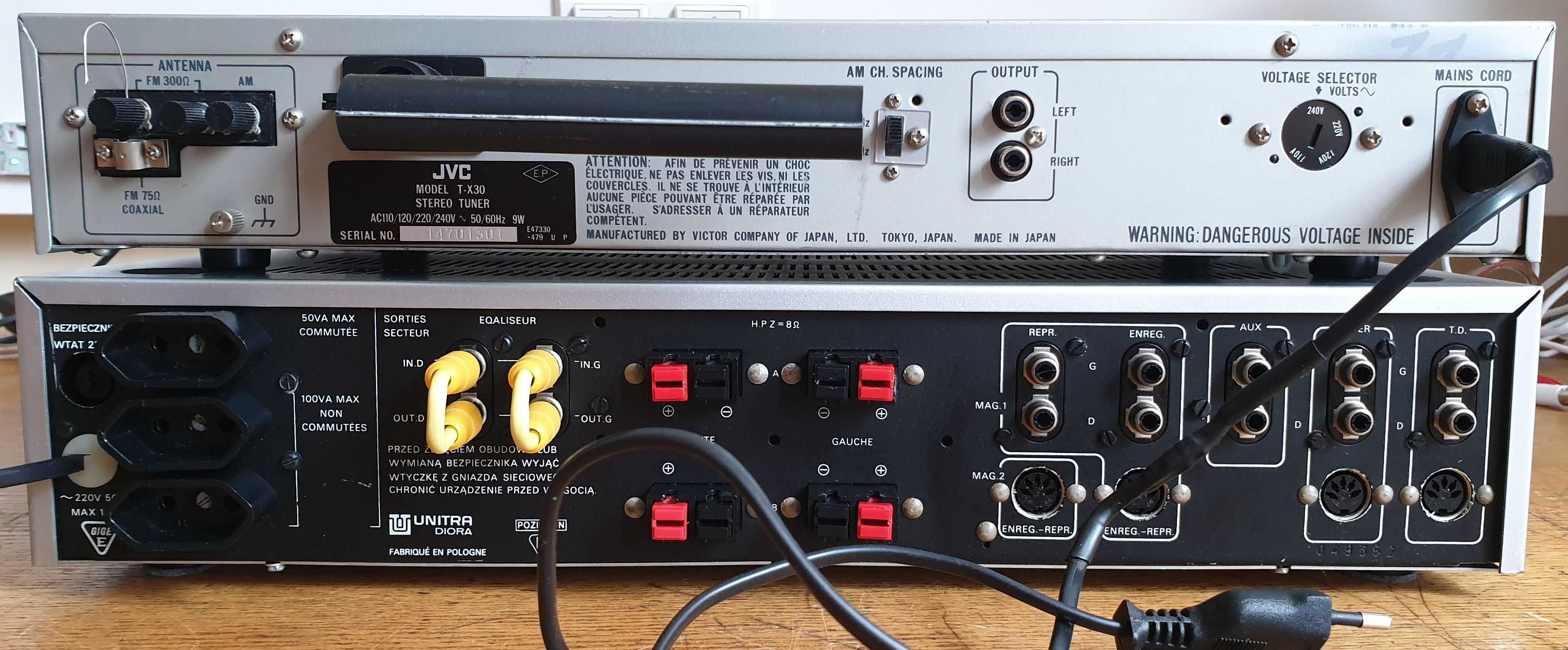 Tuner JVC T-X30 pasuje wymiarami do wieży Unitra Diora