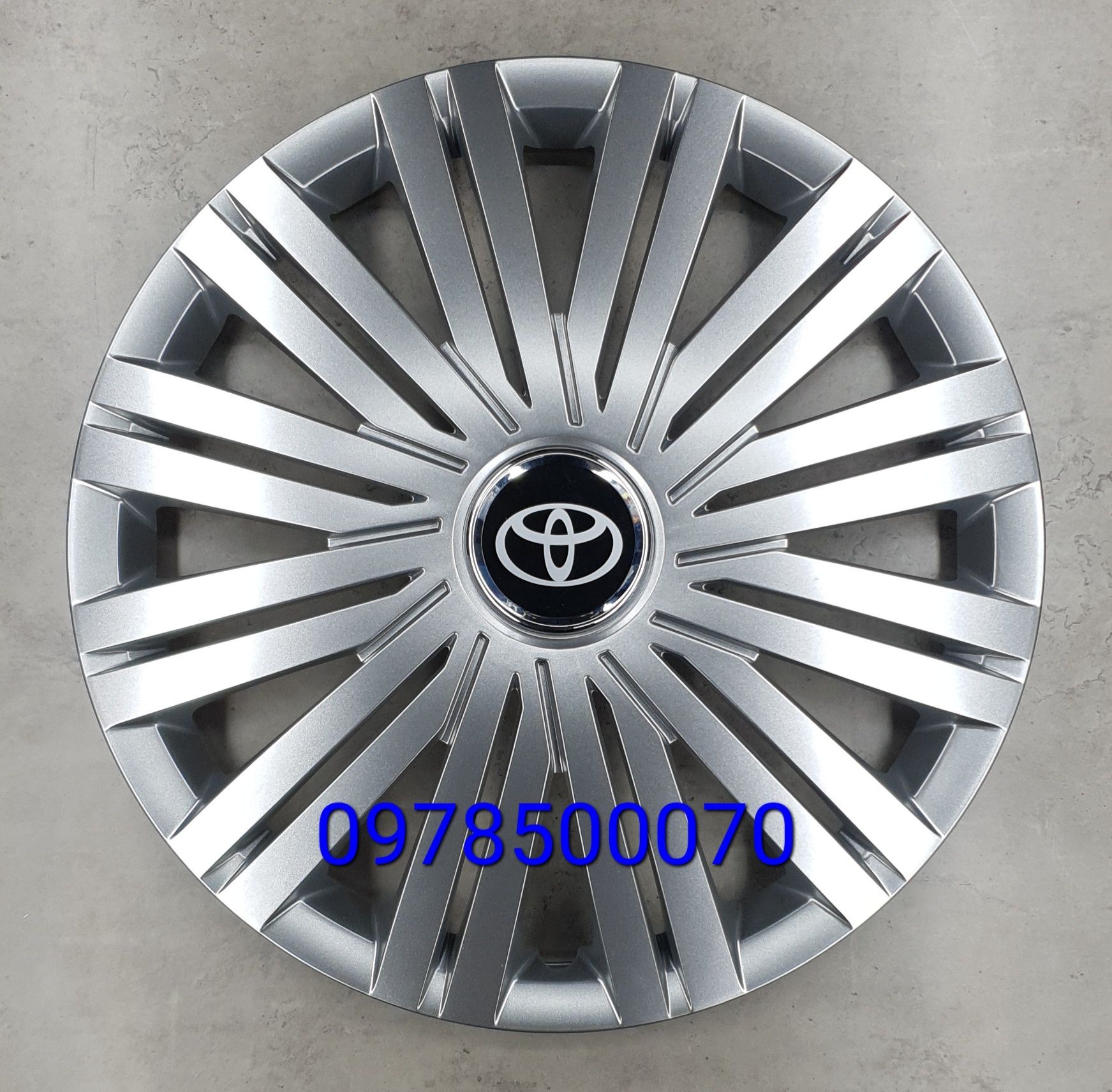 Ковпаки Тойота R16 Corolla Camry Avensis Yaris Auris Колпаки Toyota