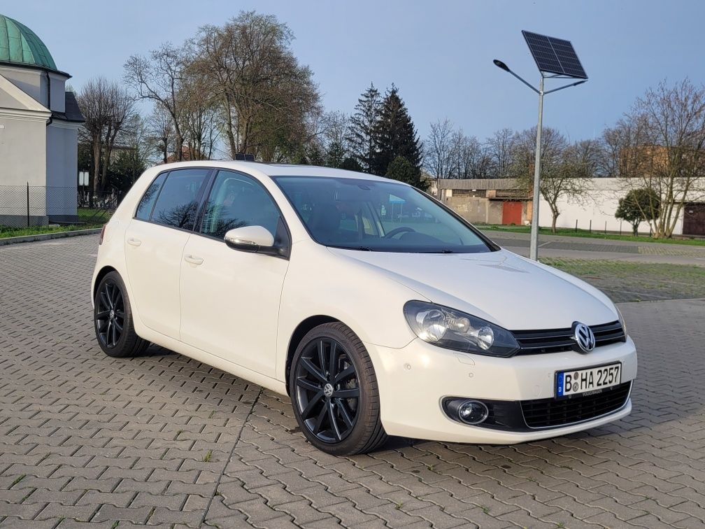 Vw Golf 1.4tsi 122km Full opcja niski przebieg!