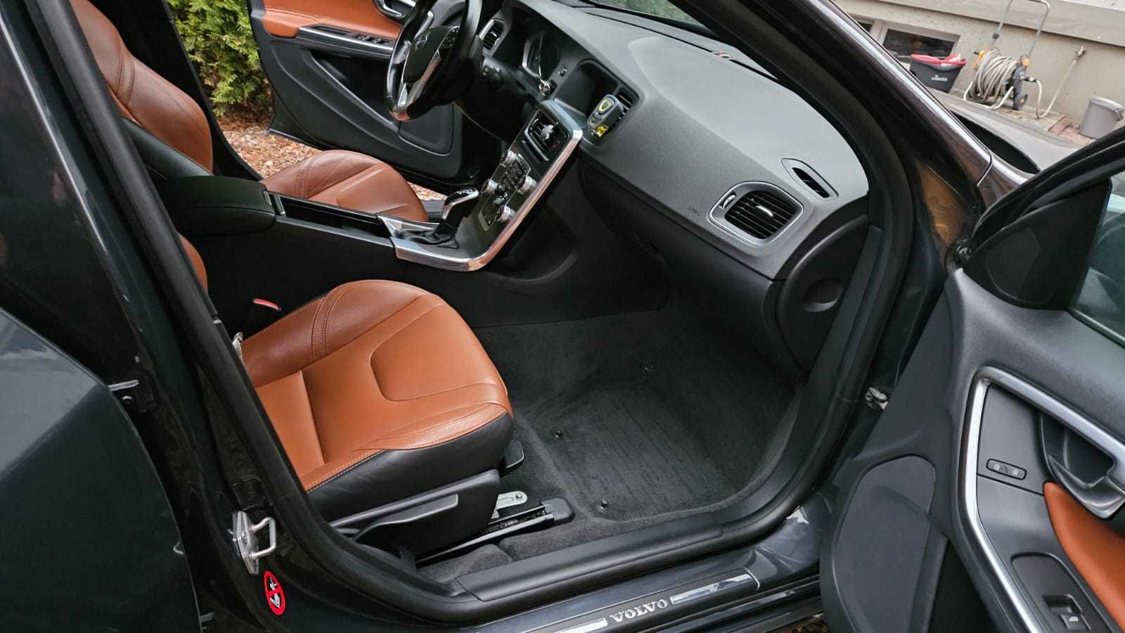 Volvo V60 D3 2.0 5cyl. 2015r