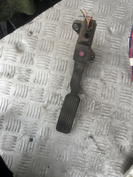 7811002020 Toyota Педаль газа (акселератора)