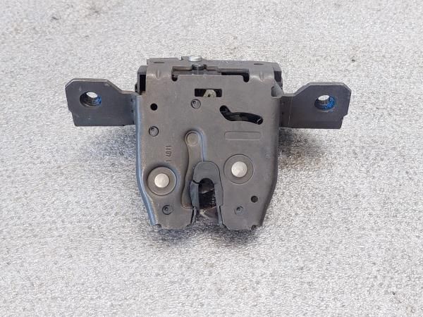 Fechadura / fecho da mala OPEL Astra J Sports Tourer