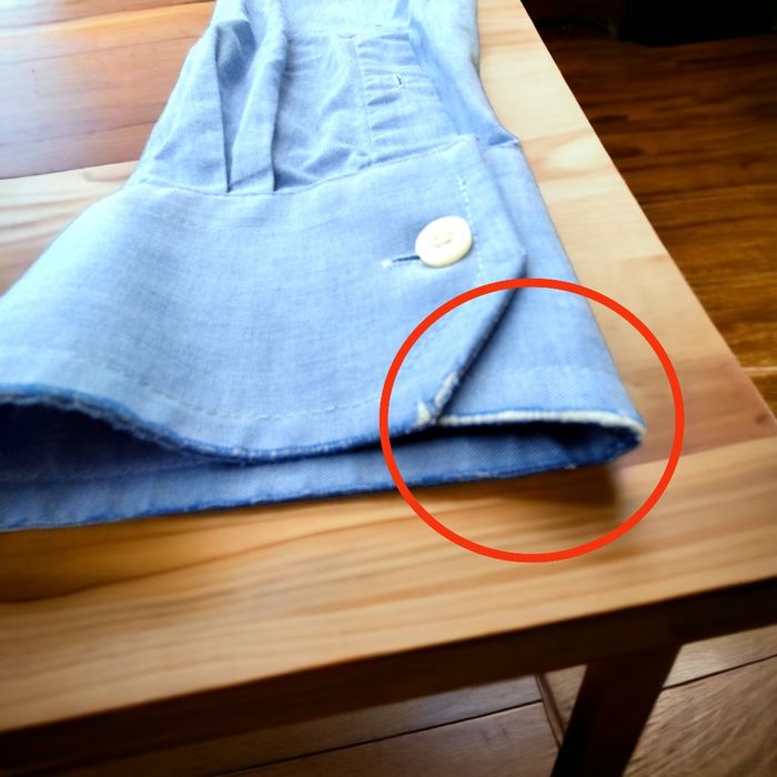 Camisa C&A azul claro 44