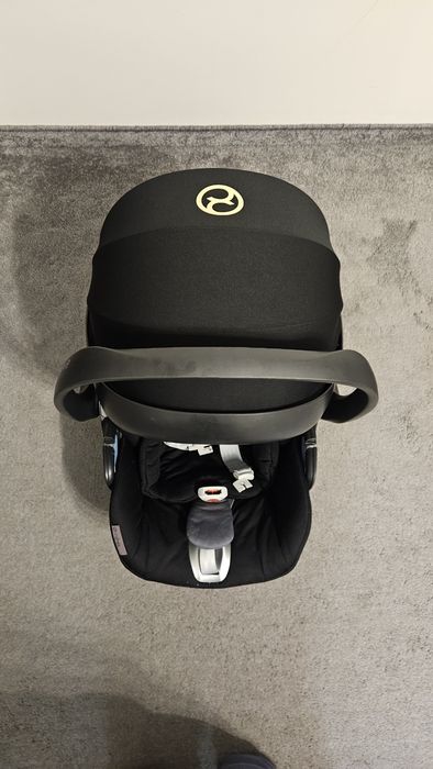 Fotelik cybex z bazą