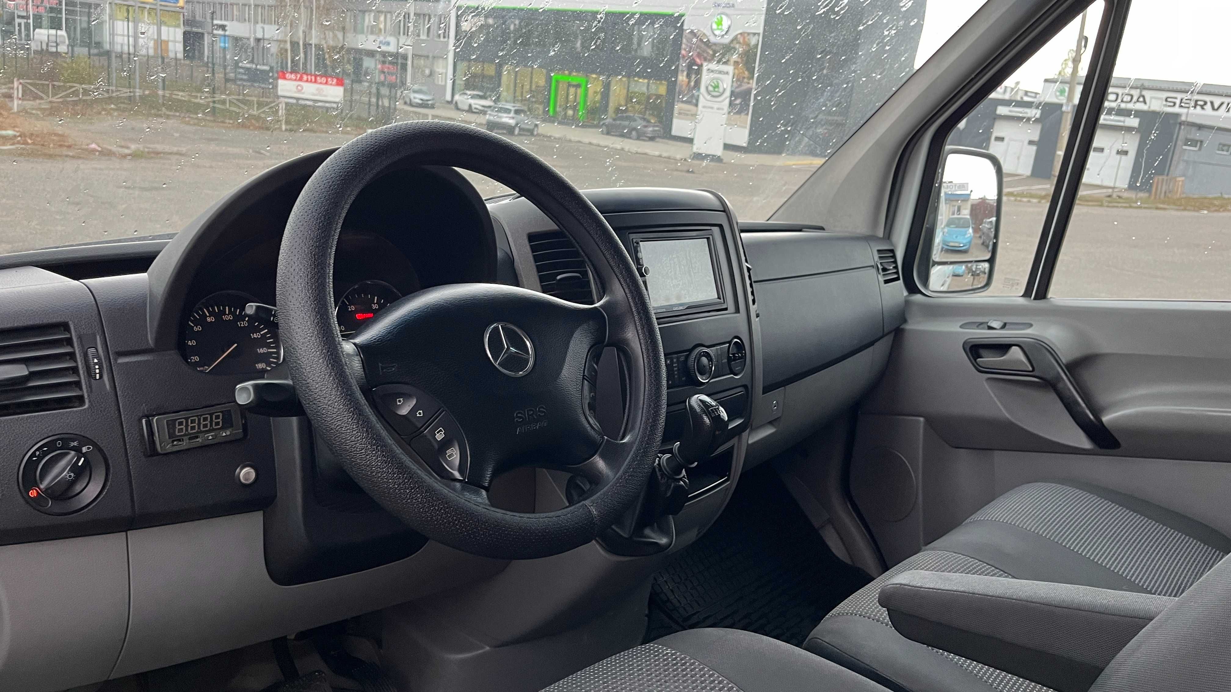 Продам автомобиль Mercedes-Benz Sprinter 213 CDI Ізотермічний 2011 г.