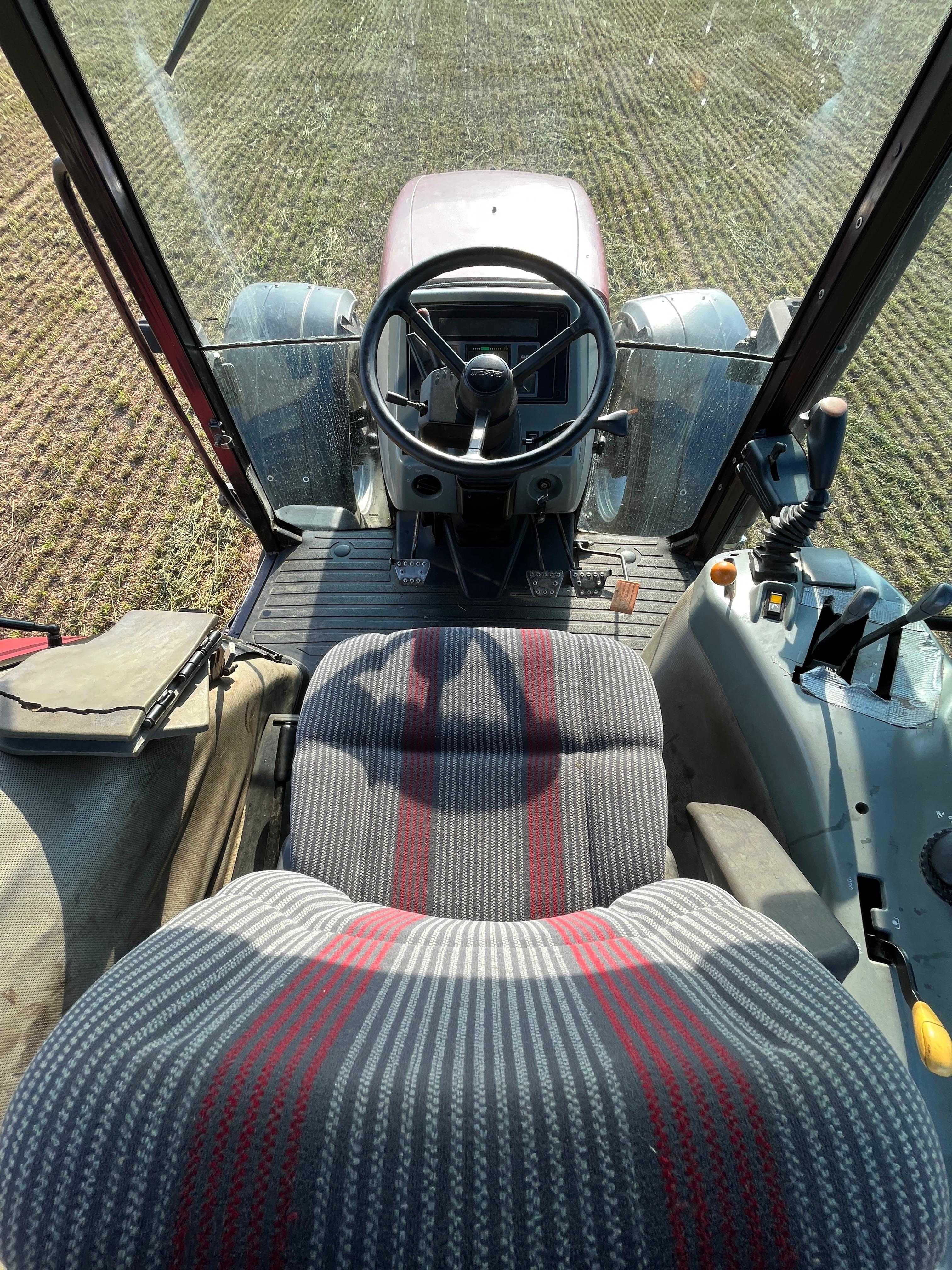 Ciągnik traktor CASE MX 135