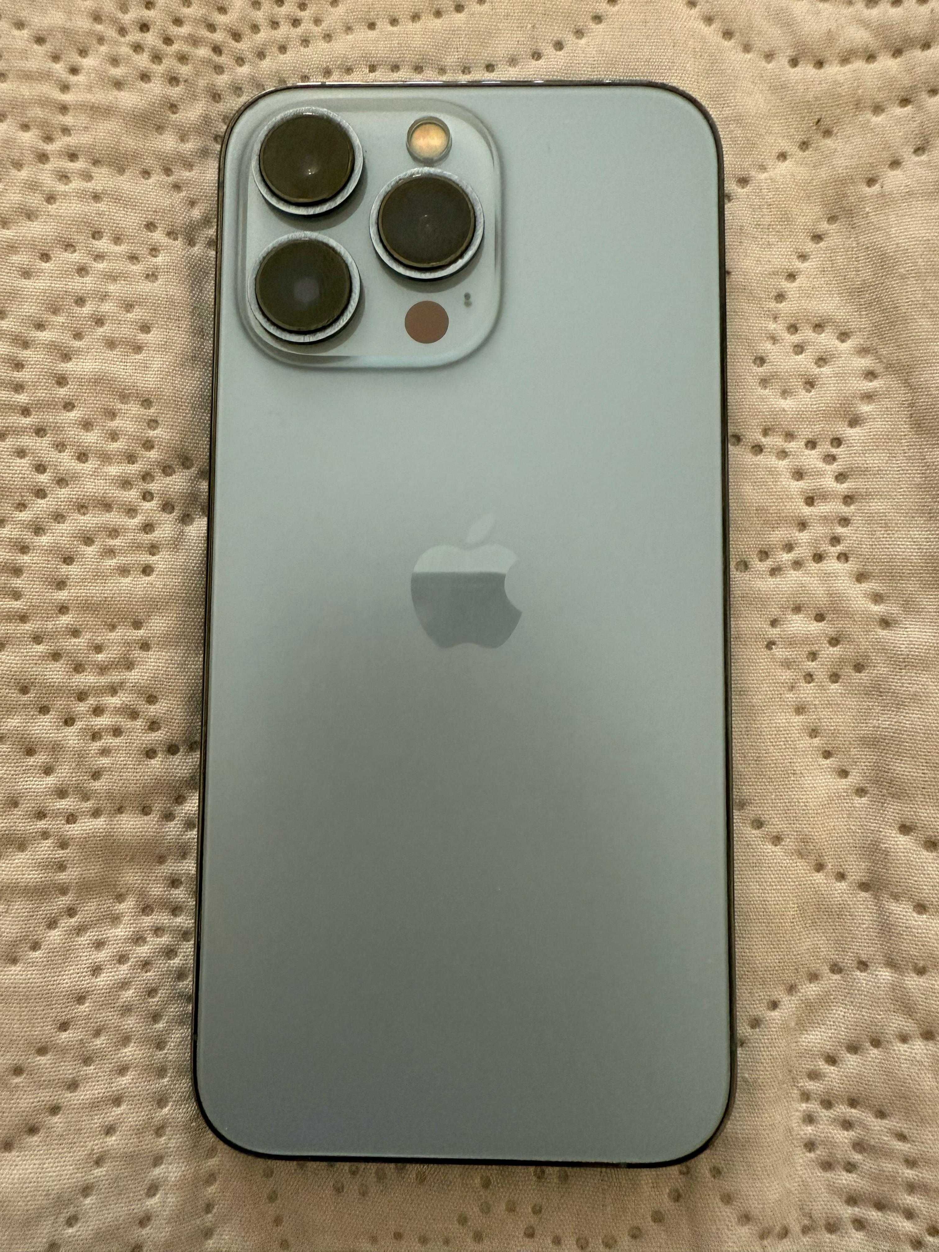 iPhone 13 Pro com 128GB