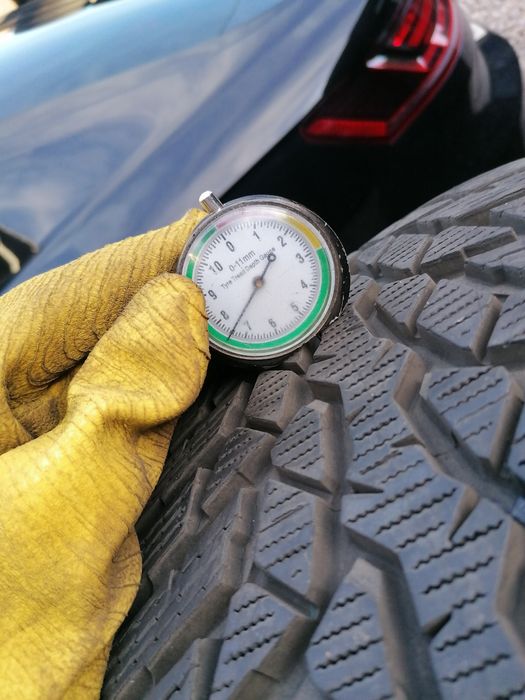 225/45/17 Nokian zimowe