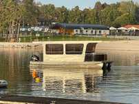 Houseboat Harris Kayot