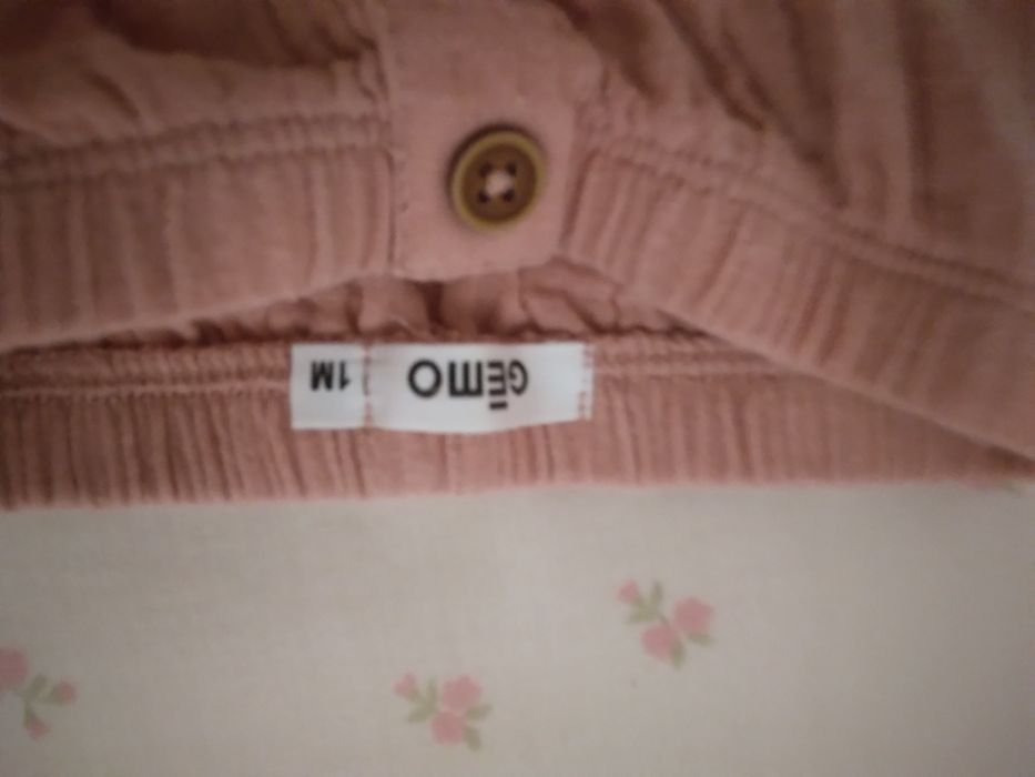 Calça de menina rosa