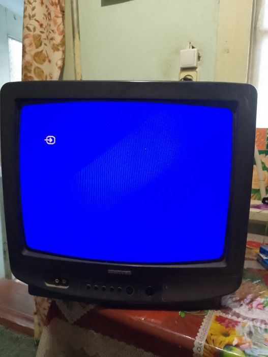 Продам телевізор Samsung У робочому стані ,кеніскопний. 800 грн вся св