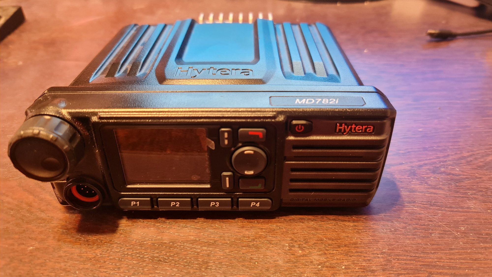 Hytera MD782i VHF (136-174 MHz) 50W - amerykańska wersja MD785