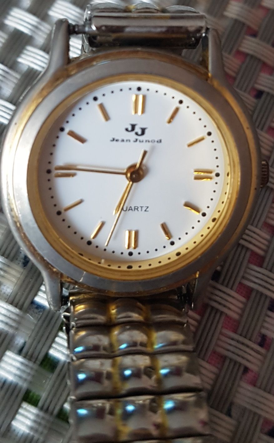 Женские часы Jean Juned