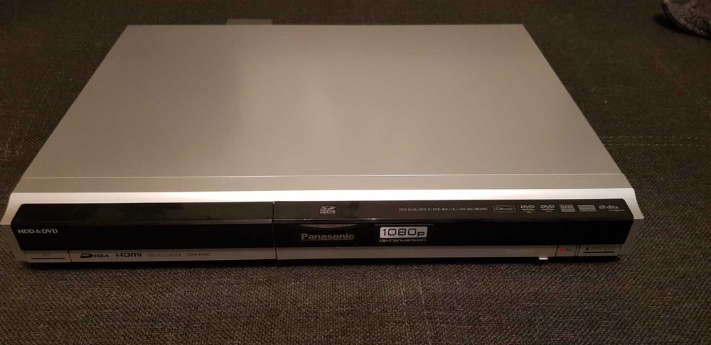 Panasonic DMR-EH67  Nagrywarka DVD z dyskiem twardym