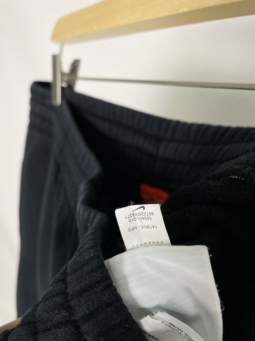 Nike розмір L ОРИГІНАЛЬНІ чорні спортивні штани
