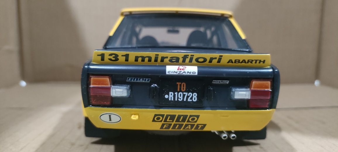 Fiat 131 Abarth 1:18