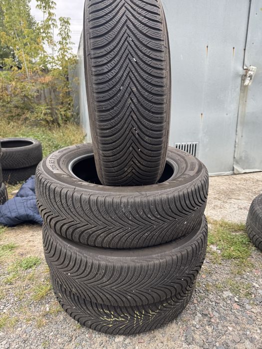 Продам резіну MICELIN 215/65/r17