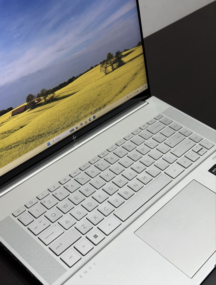 HP Envy 16; 19-13Gen
