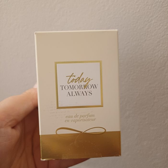 woda today 50 ml  avon