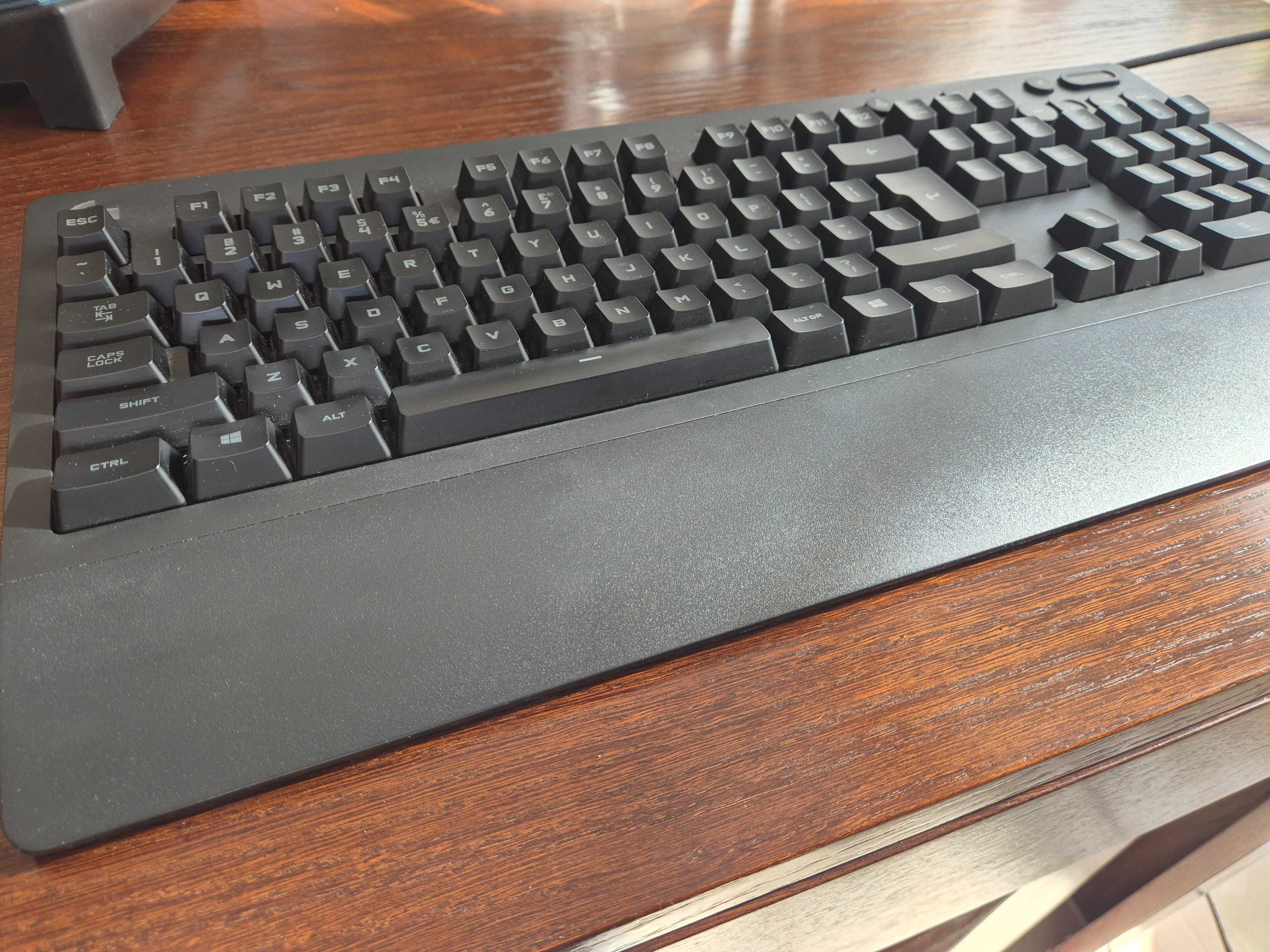 Klawiatura do gier LOGITECH G213 Prodigy
