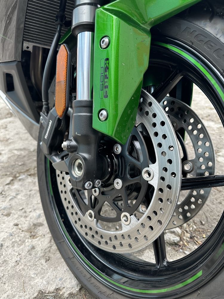 Продам Ninja 1000SX 2021 года идеал !