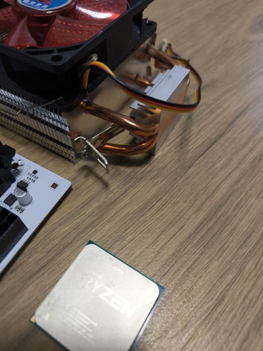 B450m / Ryzen 5 1500x/ 12gb ddr4 / кулер