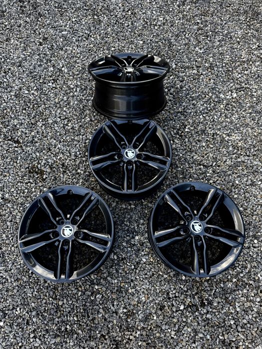 Диски R17 5.112 ET52 шкода а5 а7 гольф тоуран бмв мерседес віто