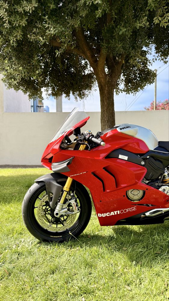 Ducati panigale v4r