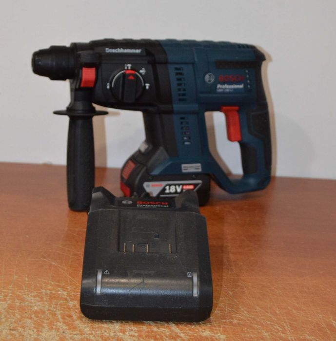 Młotowiertarka Bosch GBH 180-LI + 1x Bateria 4.0Ah i Ładowarka