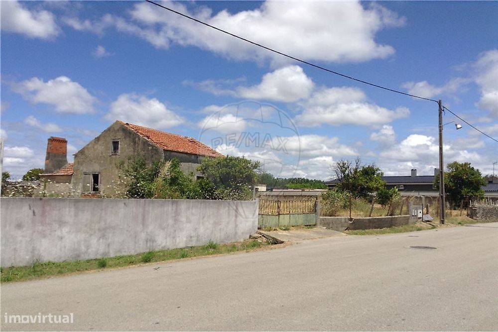 Moradia T2 para venda