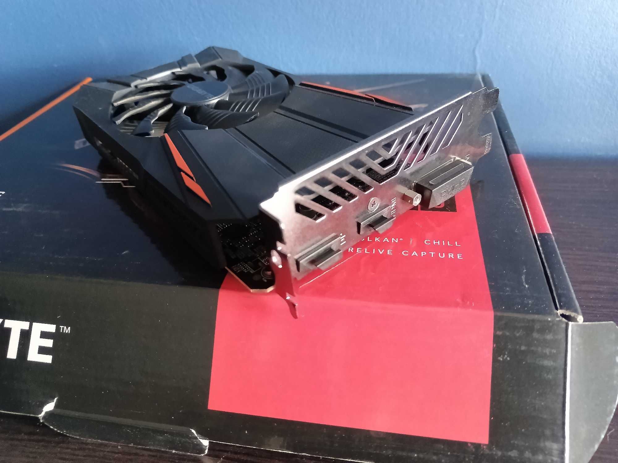 Radeon RX 560 OC 4 GB