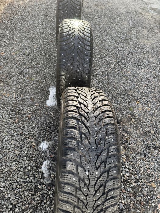 Комплект шин Hakkapelitta 9 suv 235 60 R18 з дисками і датчиками