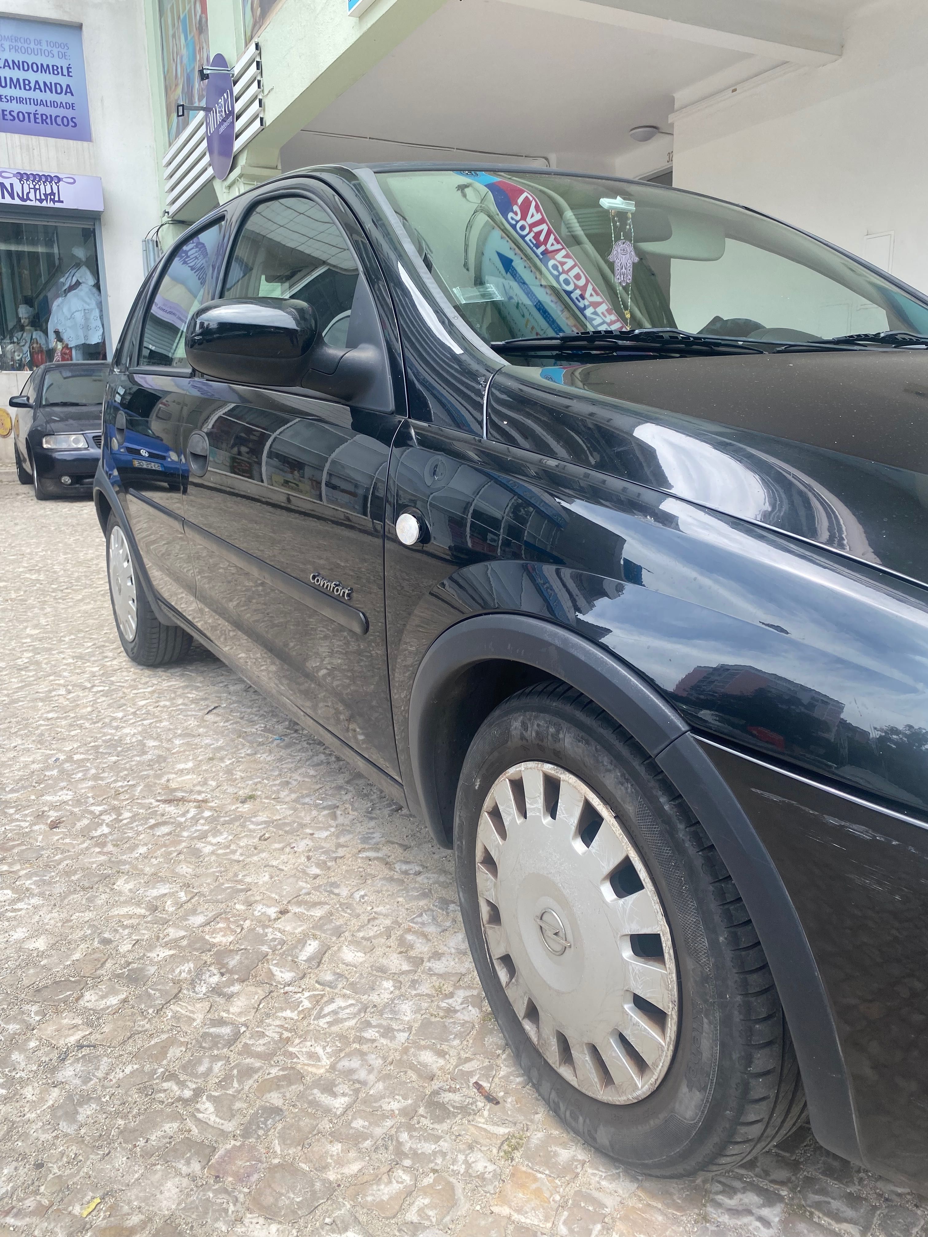 Opel corsa C 1.0 - 143.000km
