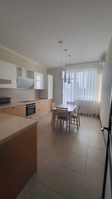Вул.Вишгородська 45, ЖК Паркове Місто, Мінська , Ретровіль,Виноградарь