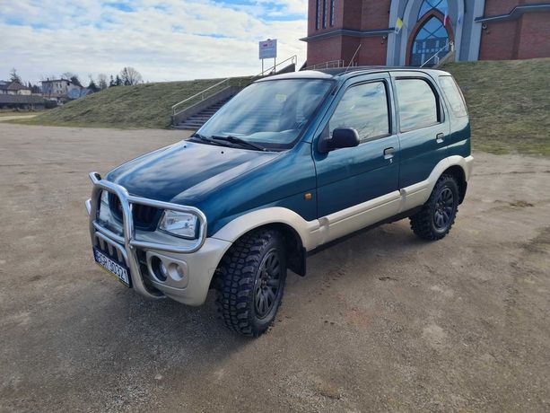 DAIHATSU 4x4 ładny długie opłaty