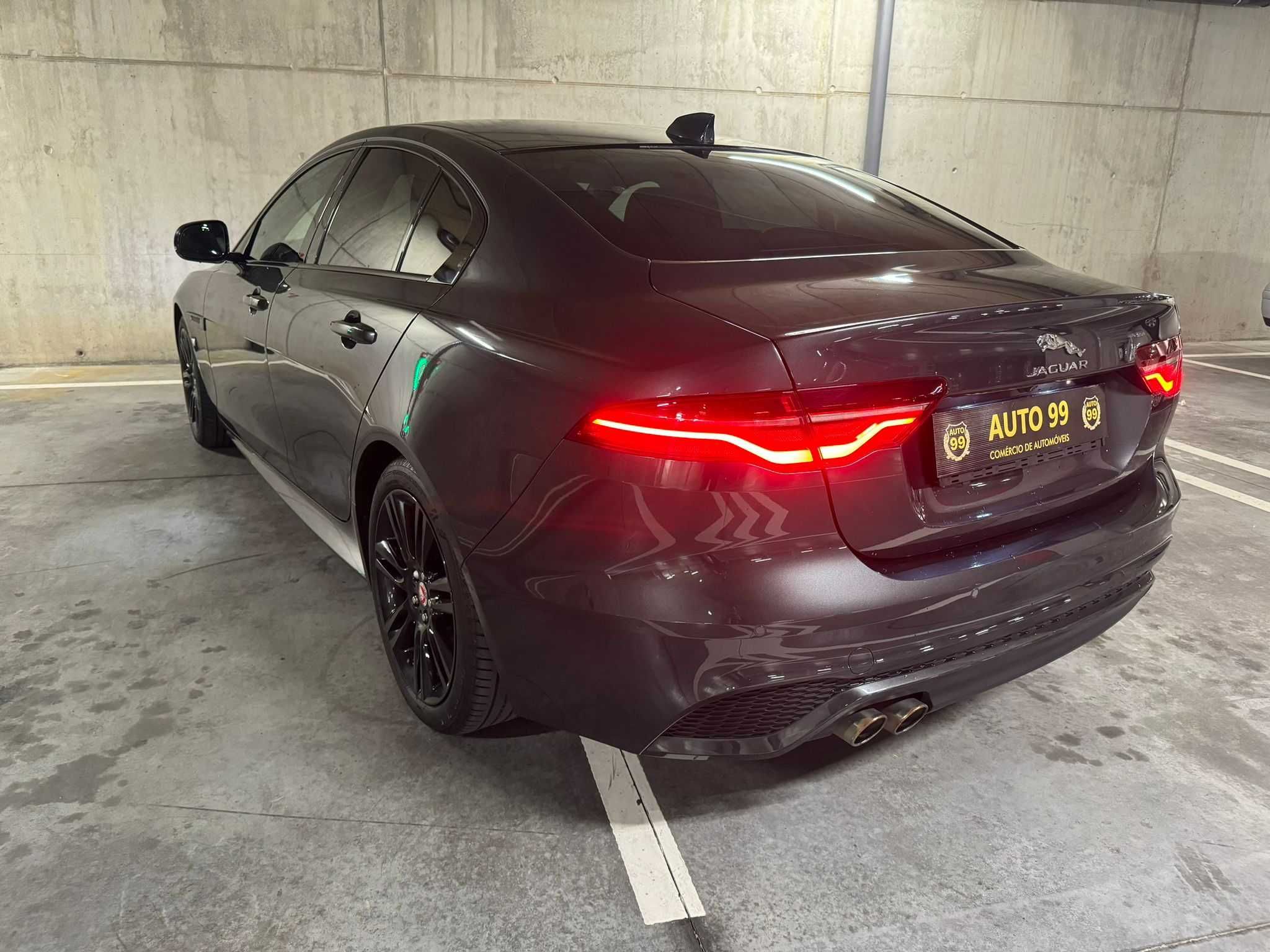 Jaguar xe r dynamic