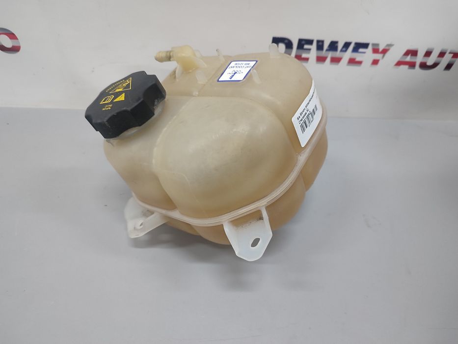 Бачок розширювальний jeep Cherokee kl разборка джип черокі 2015 2.4