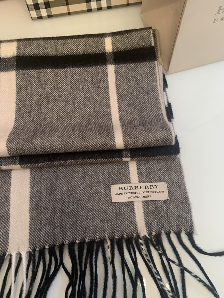 Szalik Burberry, szalik kaszmirowy Burberry -oryginał