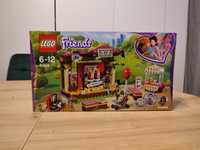 LEGO Friends 41334 Pokaz Andrei W Parku