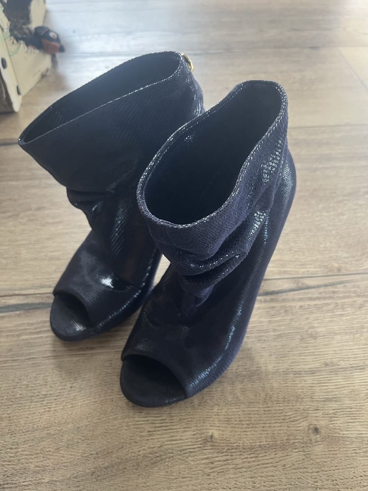Badura buty botki szpilki z cholewką sandały rozmiar 35