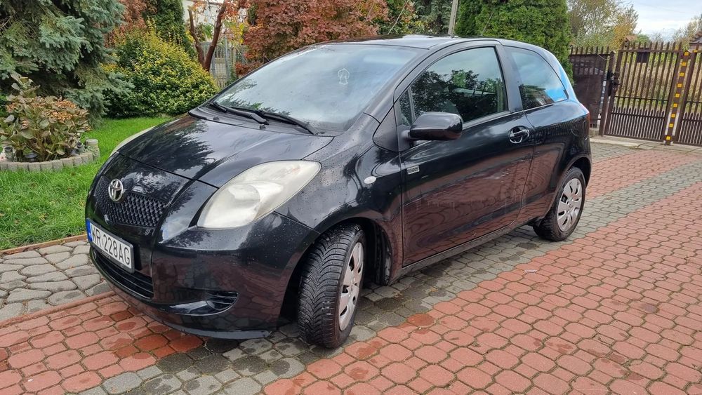 Toyota Yaris 1.3 Benzyna 2006r