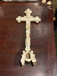 Crucifixo Terra Santa séc XIX Madeira Oliveira e Madrepérola 38 cm