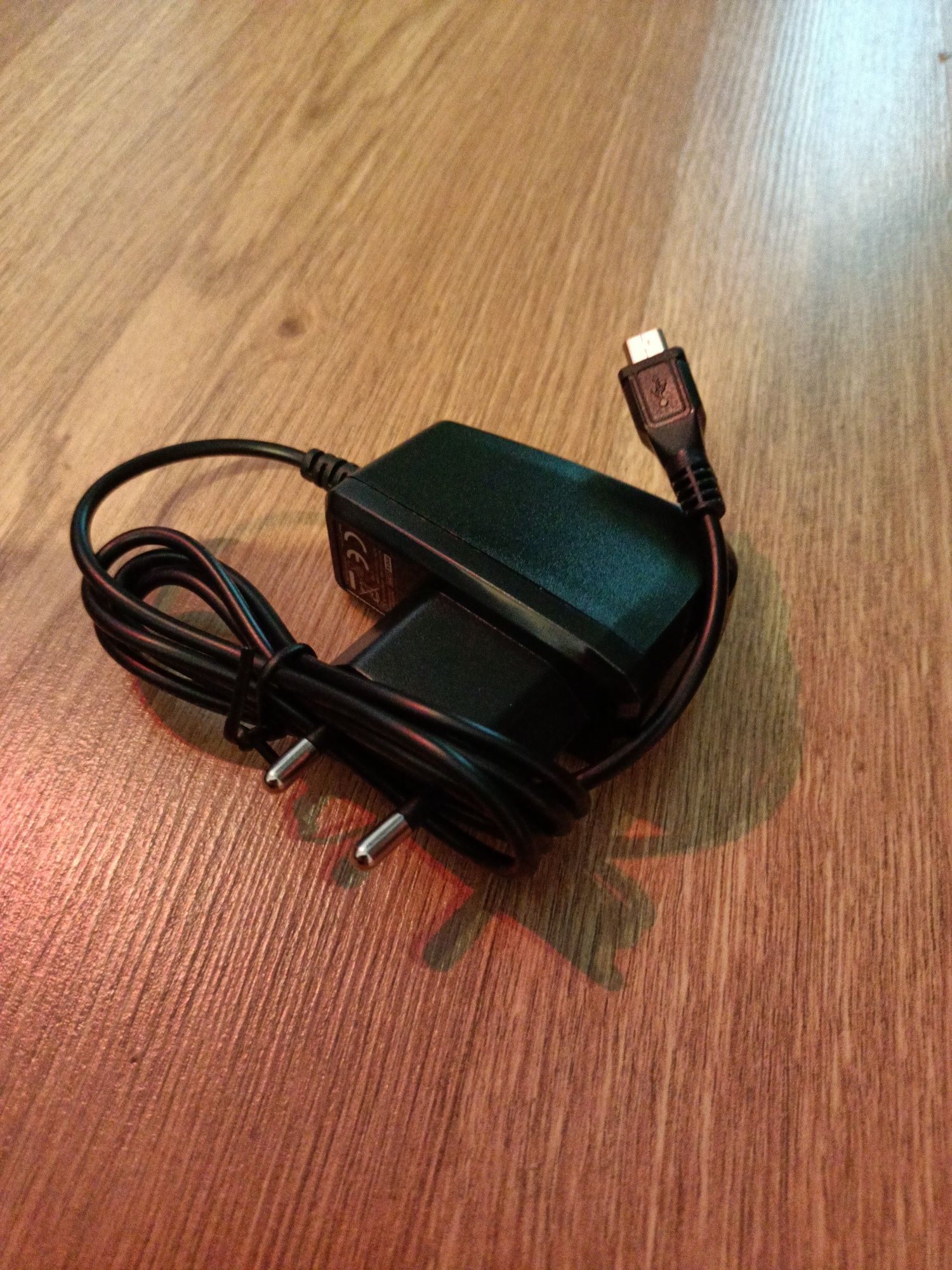 Ładowarka 2.75 Watt Micro USB